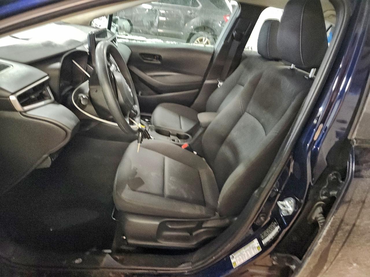 2024 TOYOTA COROLLA LE photo 7