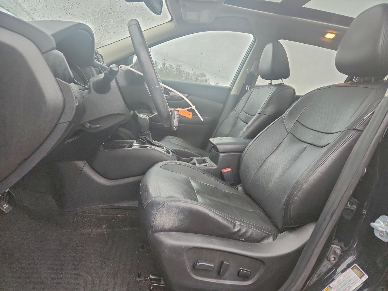 2017 NISSAN ROGUE SV photo 7