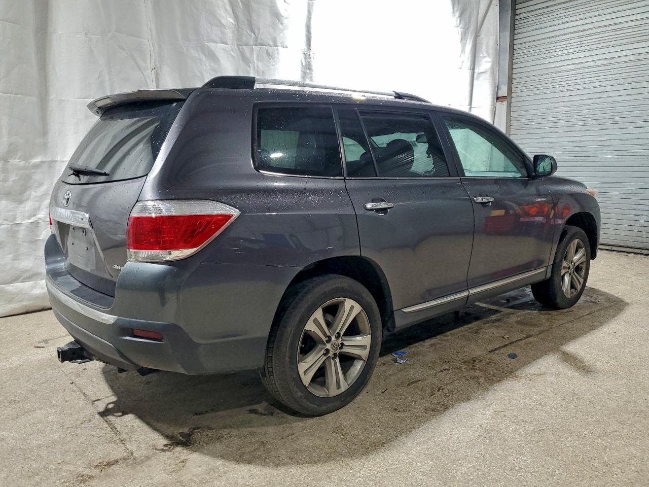 2013 TOYOTA HIGHLANDER LIMITED photo 3