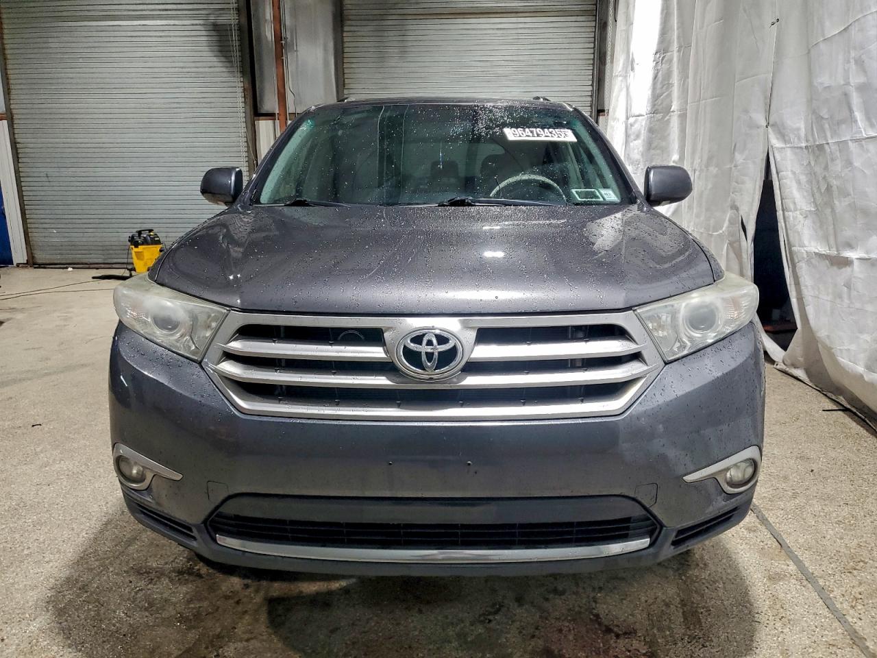 2013 TOYOTA HIGHLANDER LIMITED photo 5