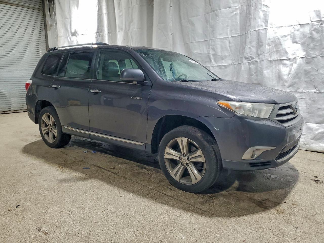 2013 TOYOTA HIGHLANDER LIMITED photo 4