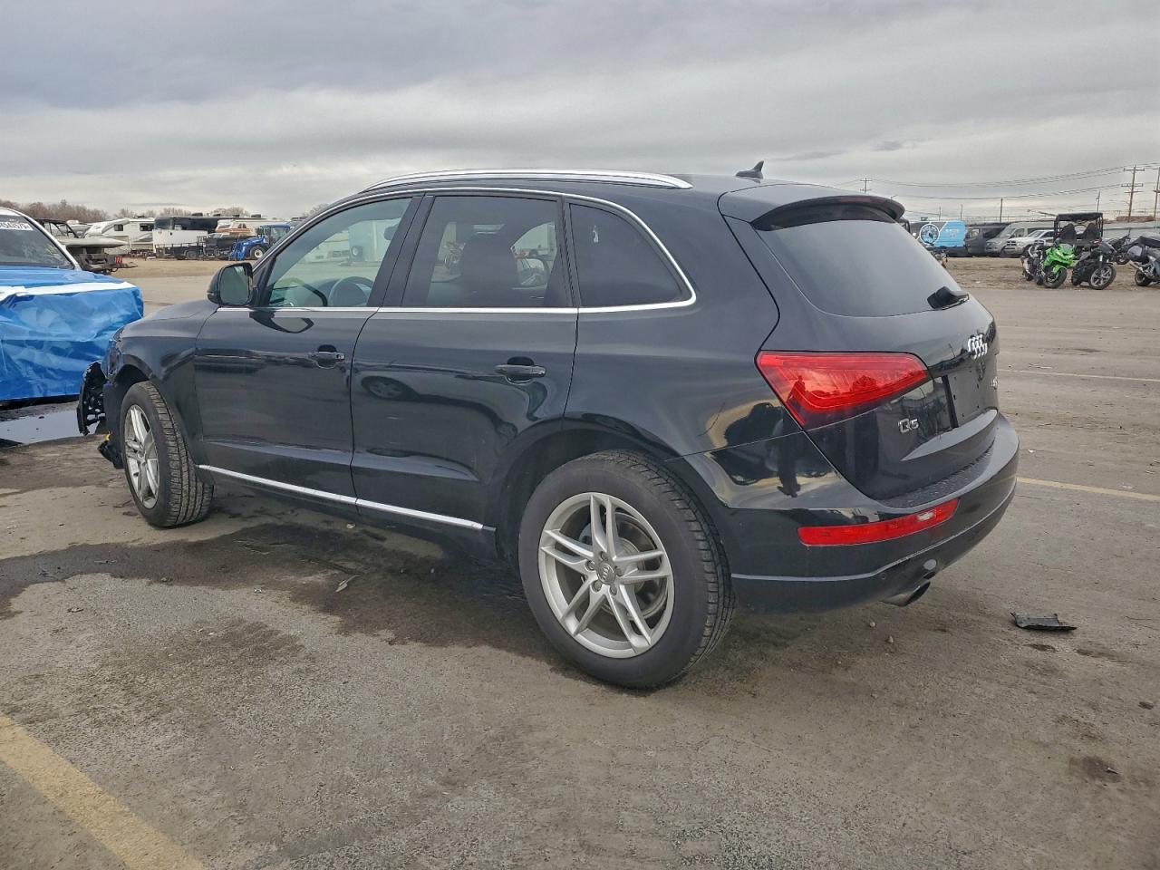 2013 AUDI Q5 PREMIUM PLUS photo 2