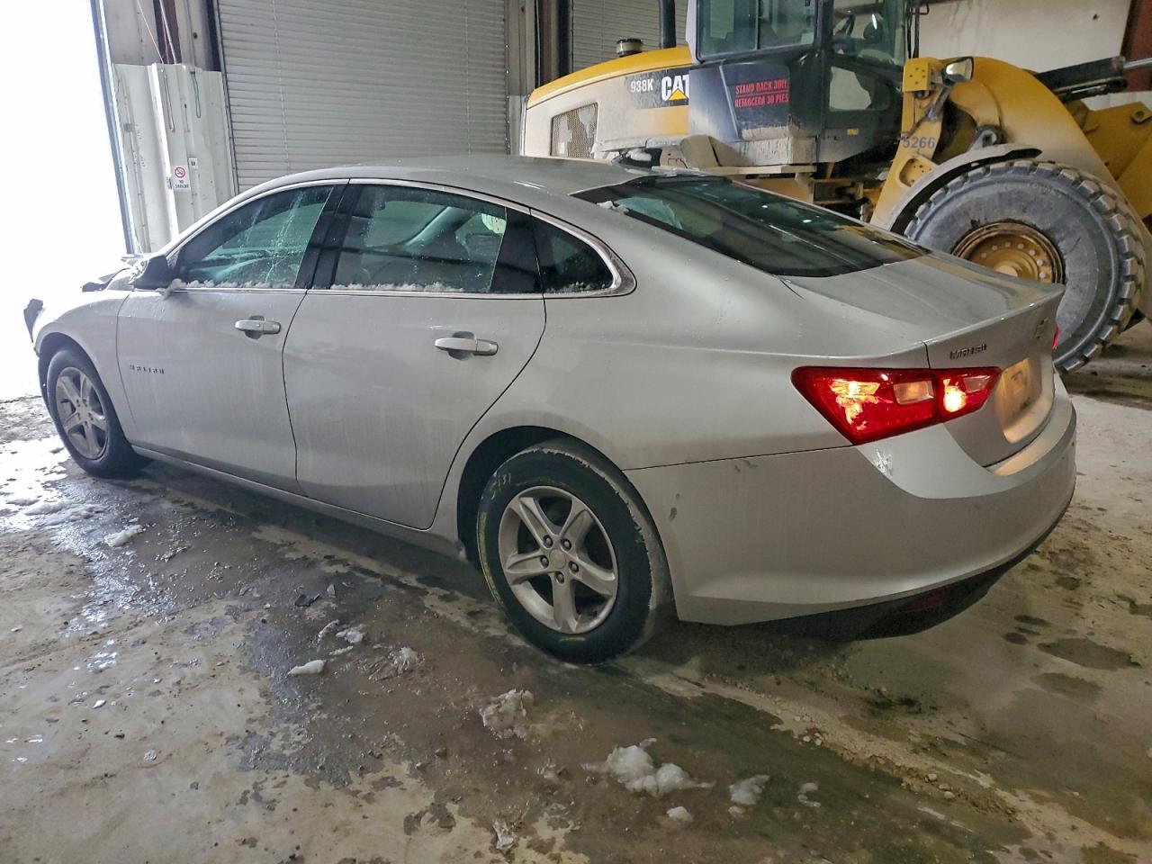2020 CHEVROLET MALIBU LS photo 2