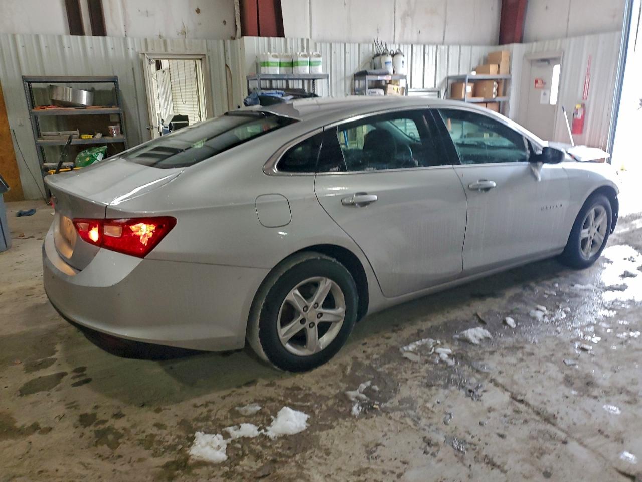 2020 CHEVROLET MALIBU LS photo 3