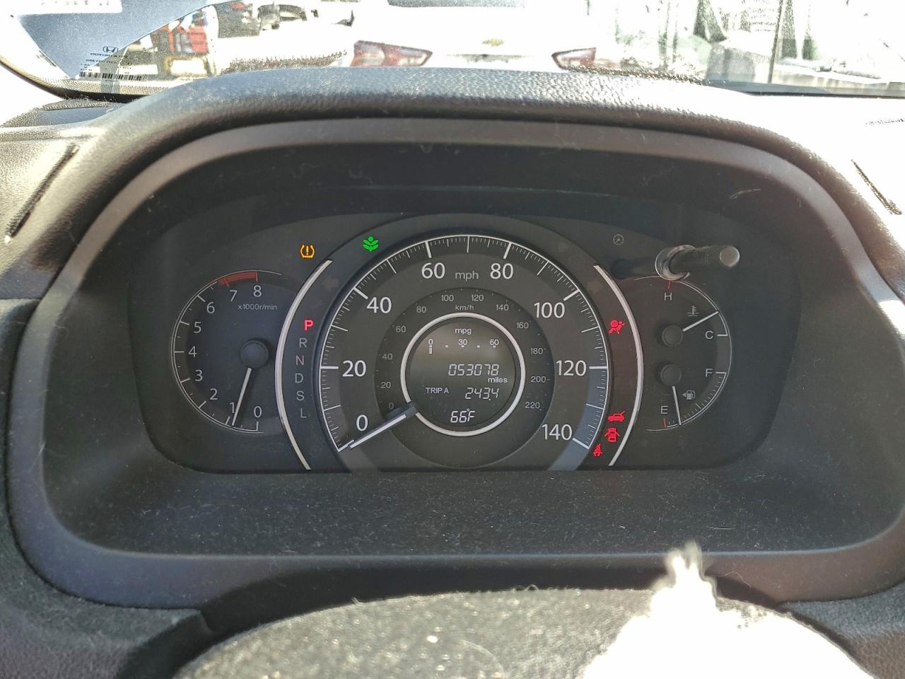 2016 HONDA CR-V LX photo 9