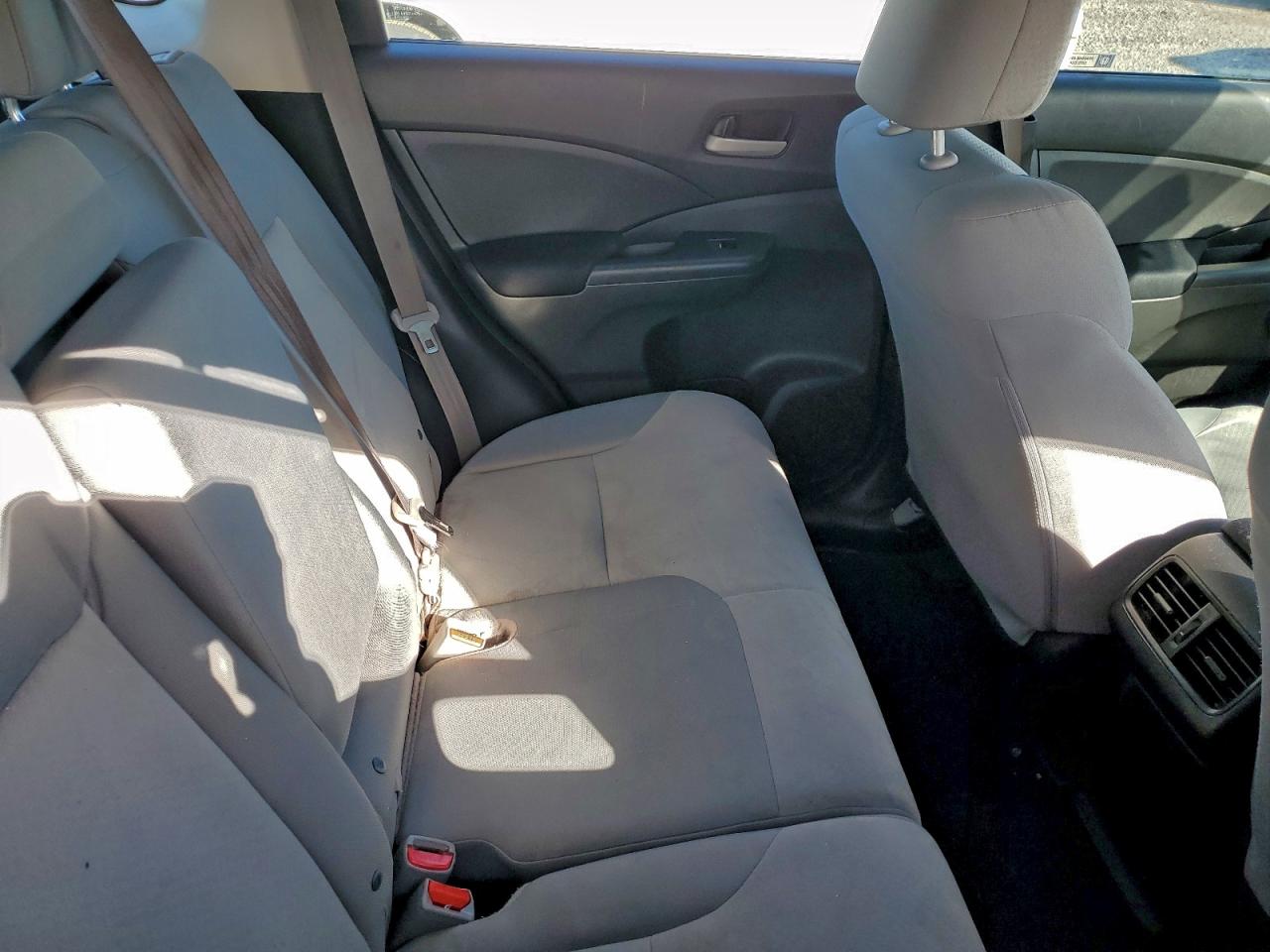 2016 HONDA CR-V LX photo 11