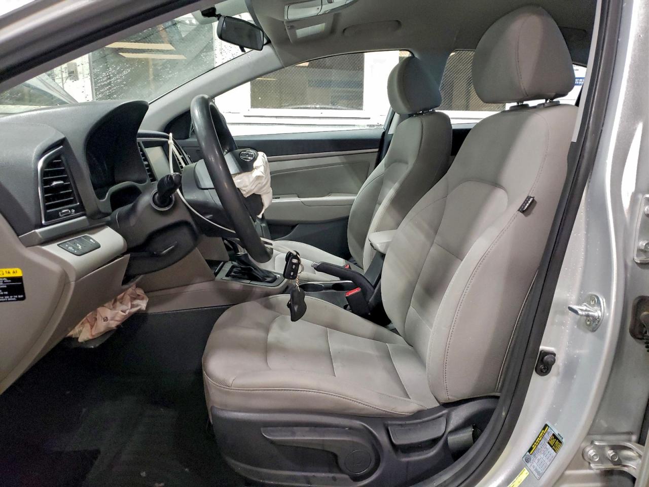 2018 HYUNDAI ELANTRA SEL photo 7