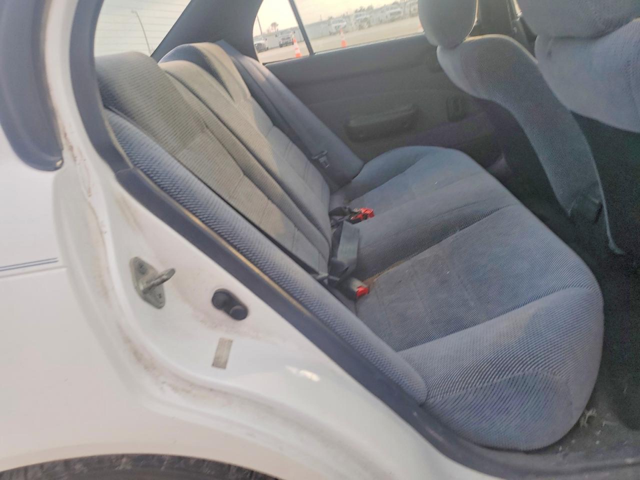 1996 TOYOTA COROLLA DX photo 28