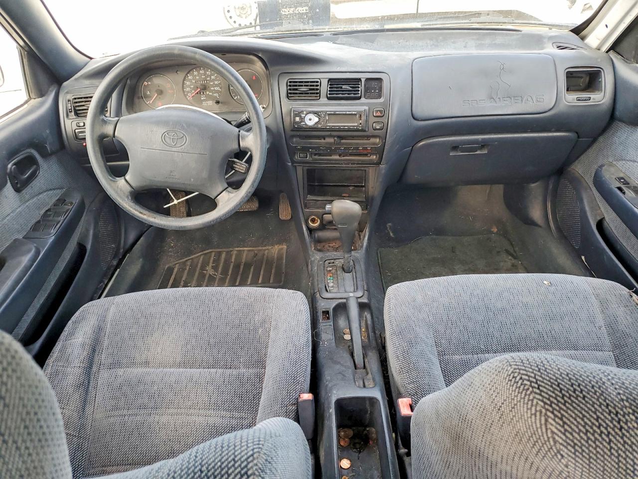 1996 TOYOTA COROLLA DX photo 22