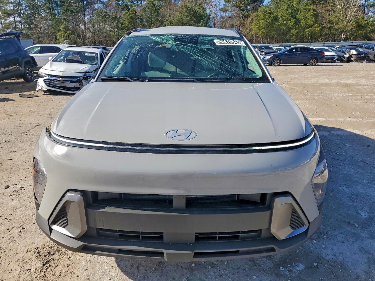 2025 HYUNDAI KONA SEL photo 5