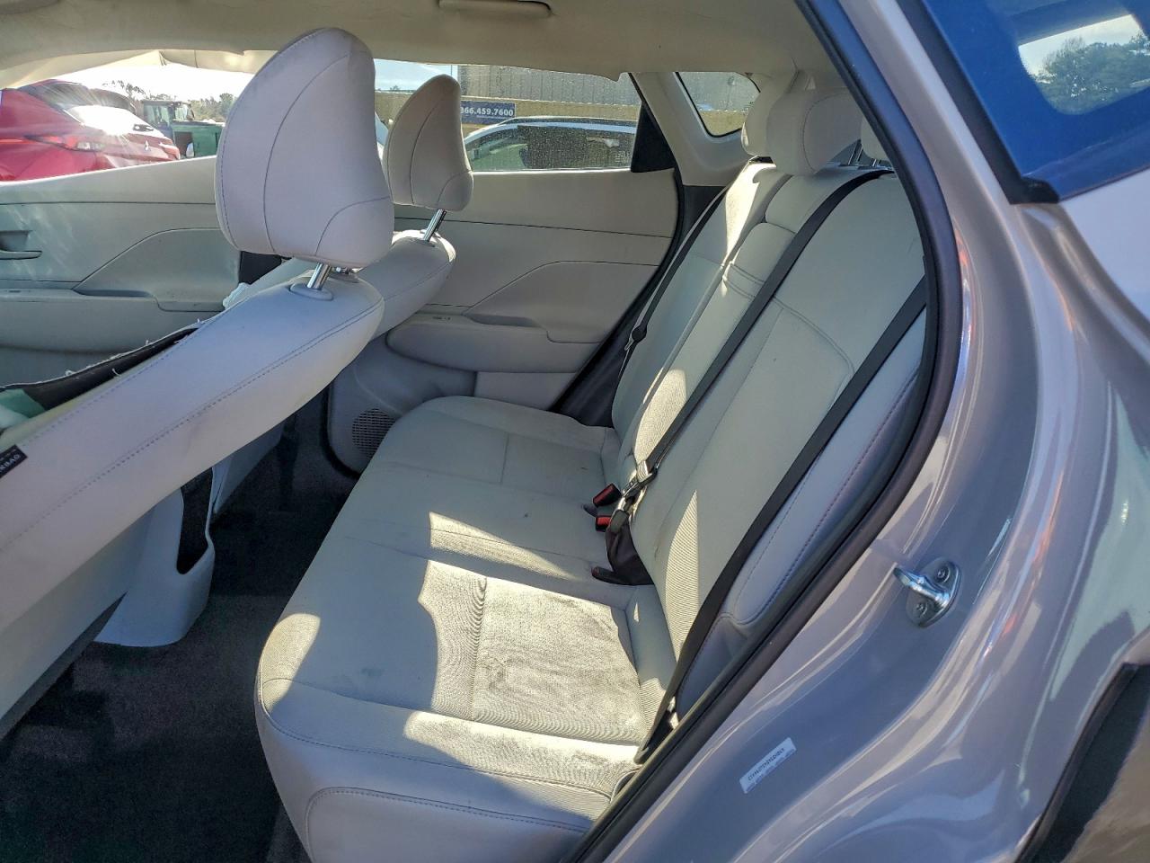 2025 HYUNDAI KONA SEL photo 11