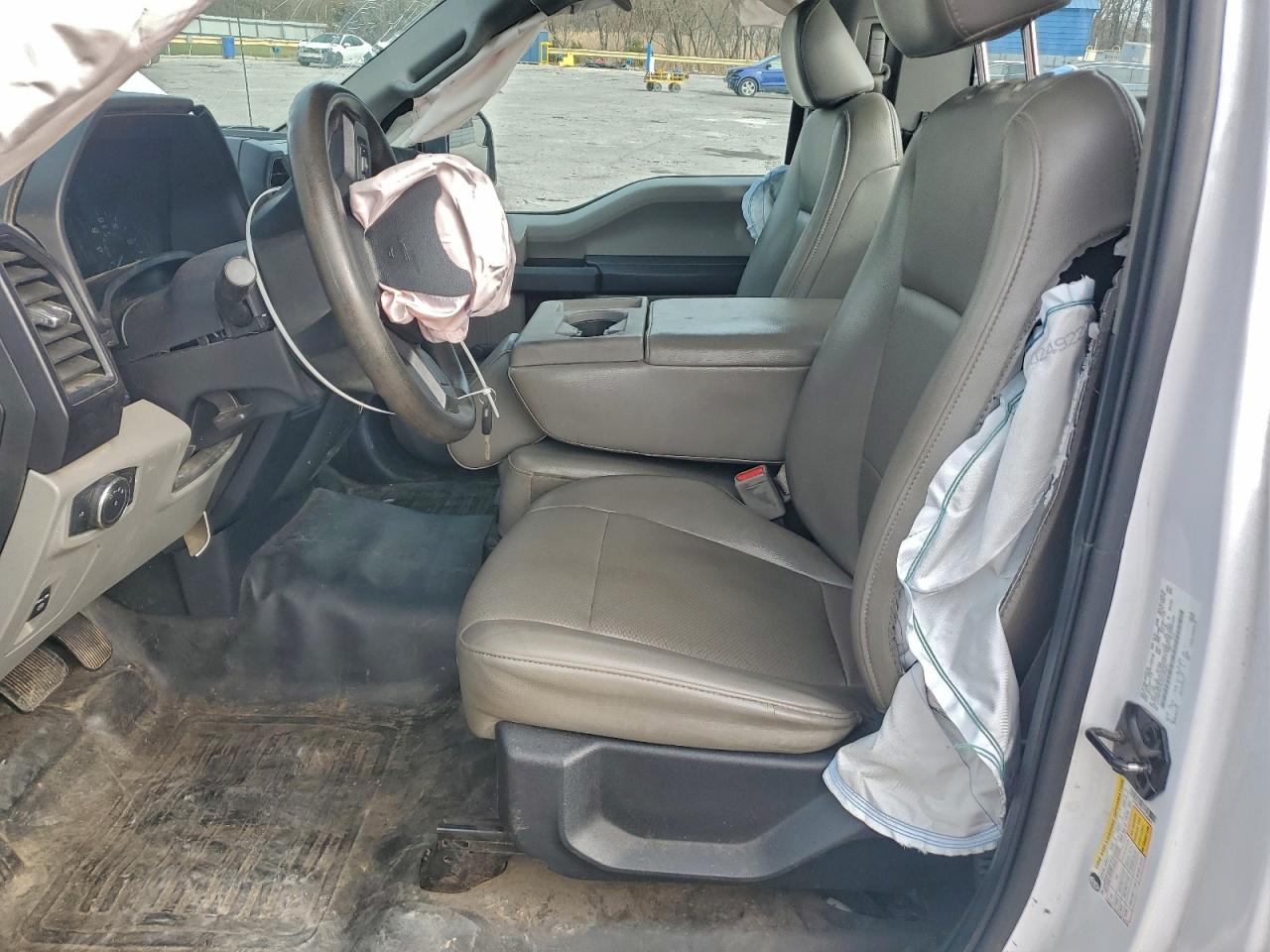 2017 FORD F150 photo 7