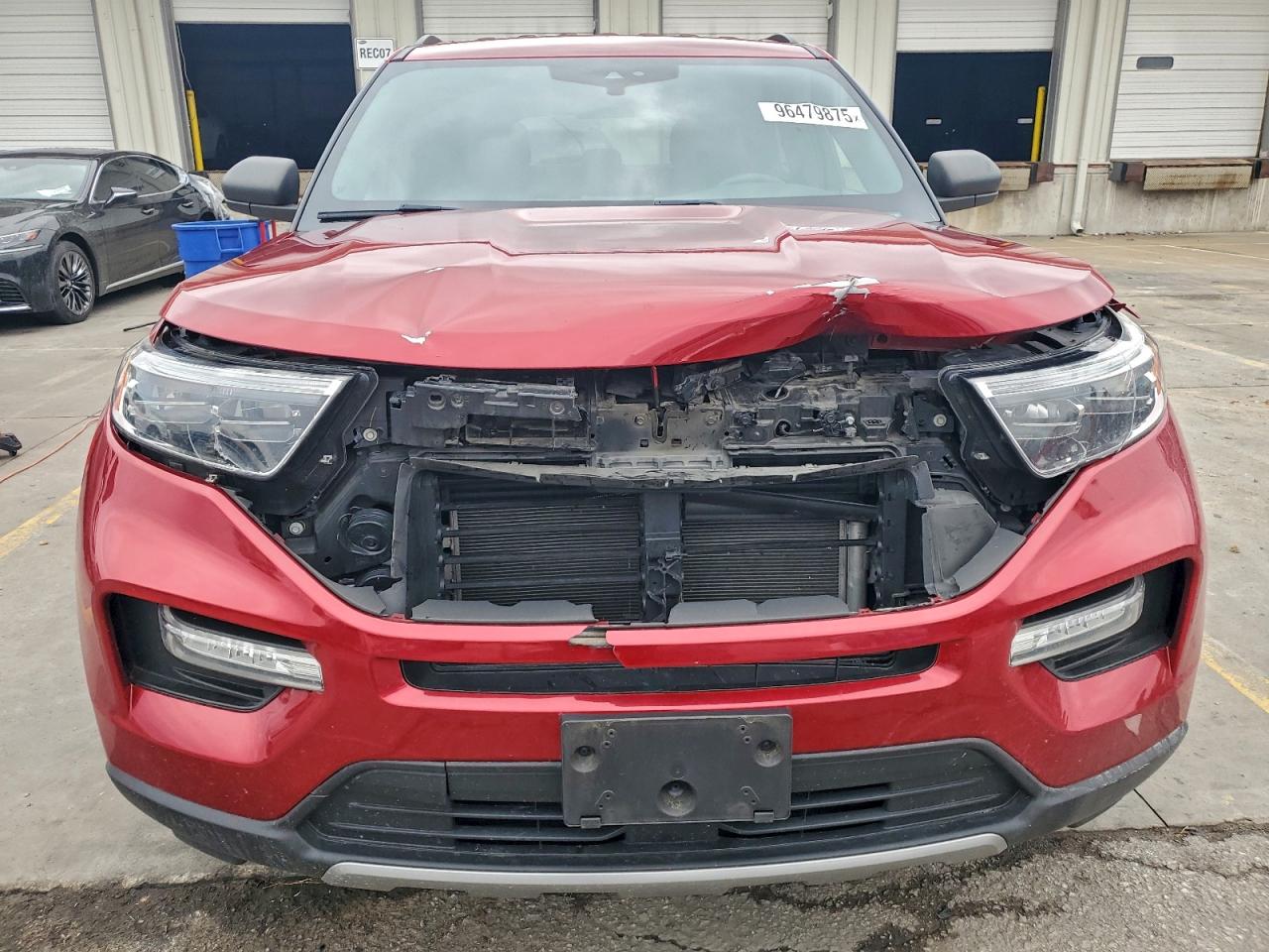 2020 FORD EXPLORER XLT photo 5