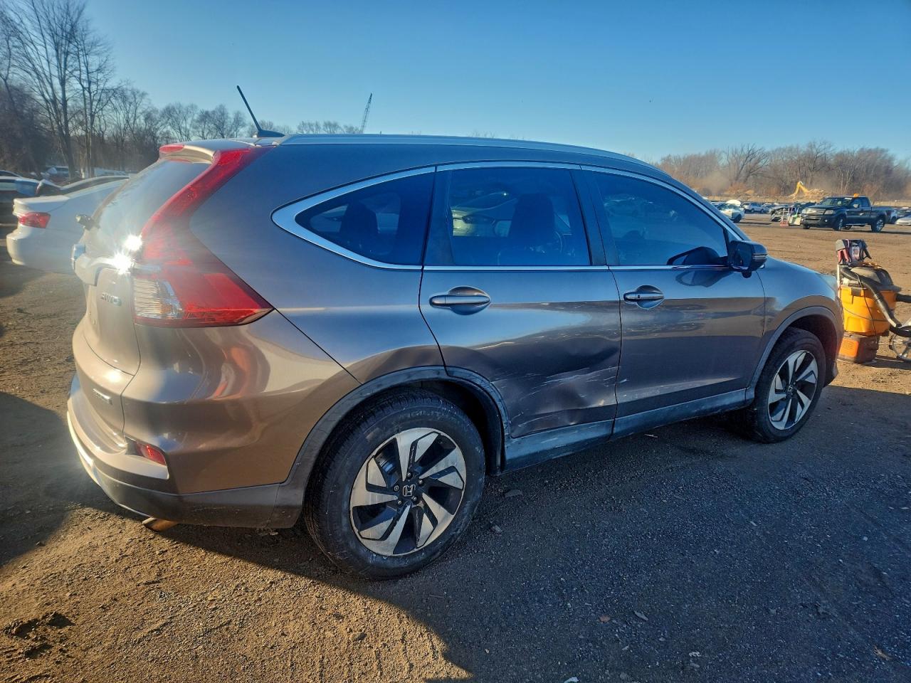 2015 HONDA CR-V TOURING photo 3