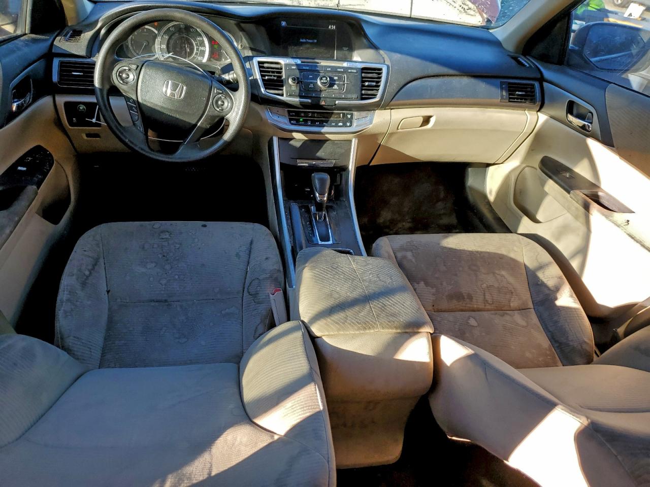 2015 HONDA ACCORD LX photo 8