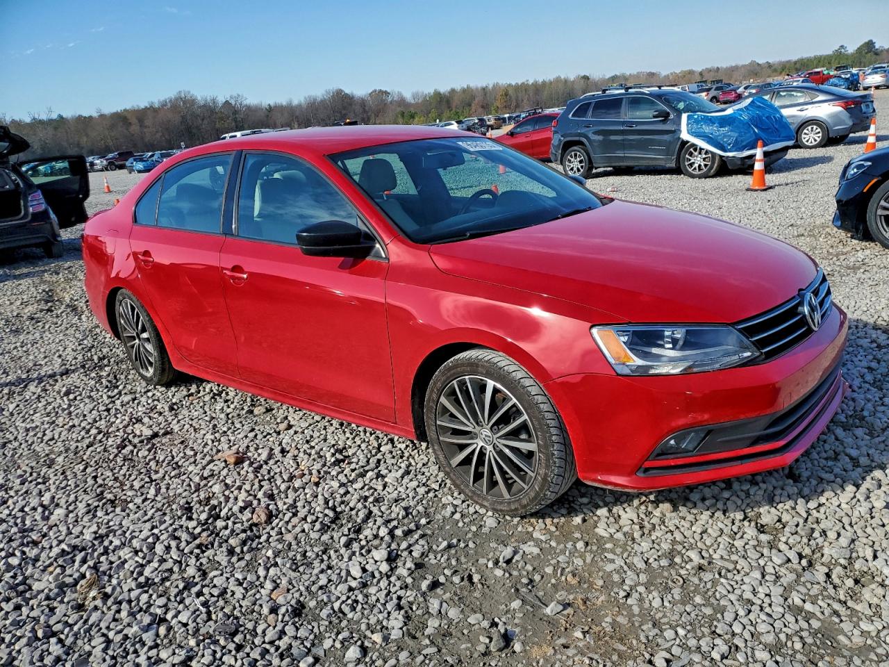 2016 VOLKSWAGEN JETTA SPORT photo 4