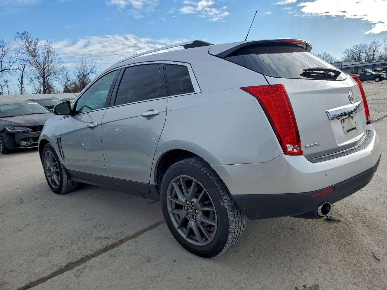 2016 CADILLAC SRX PREMIUM COLLECTION photo 2