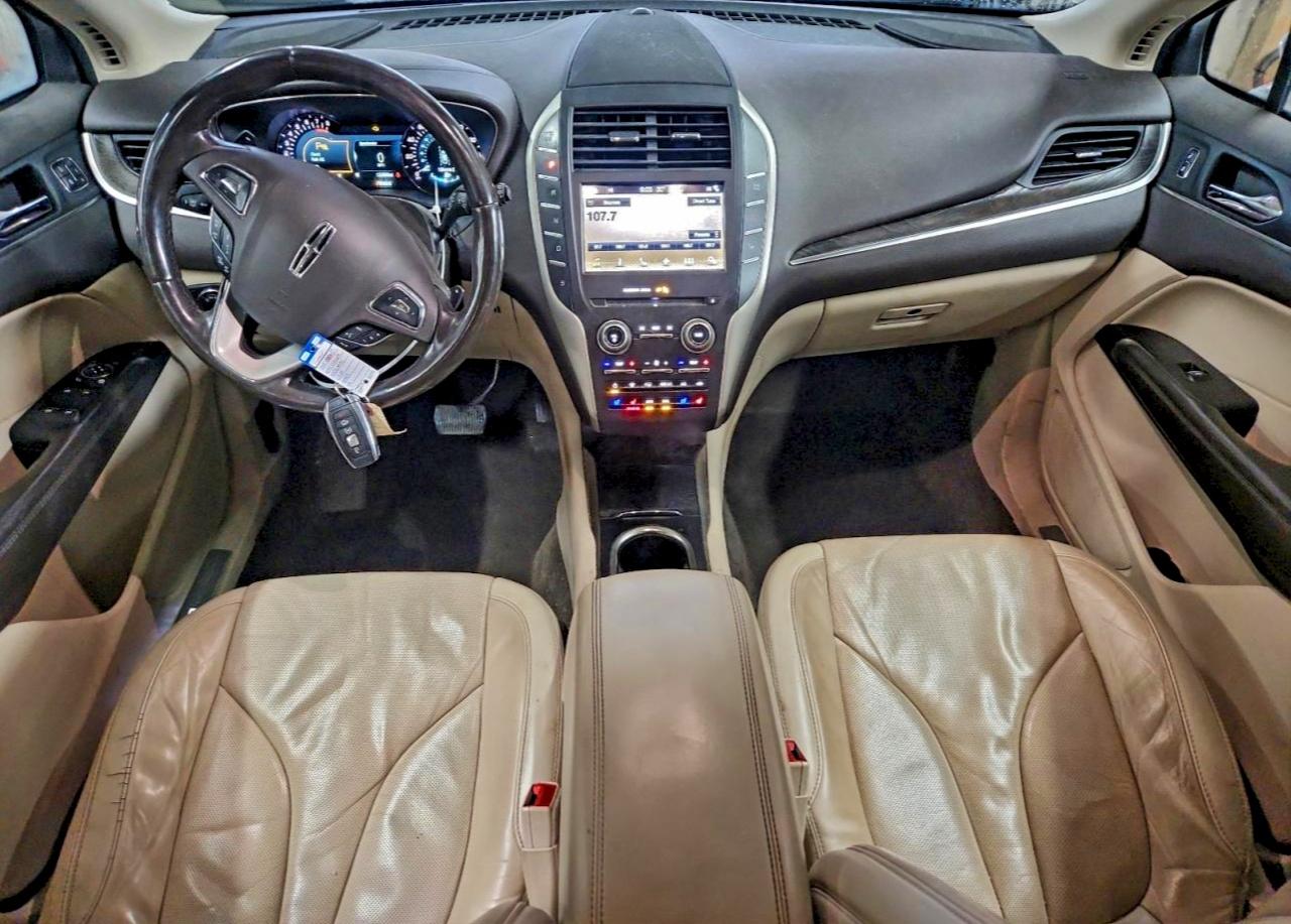 2017 LINCOLN MKC RESERVE photo 8