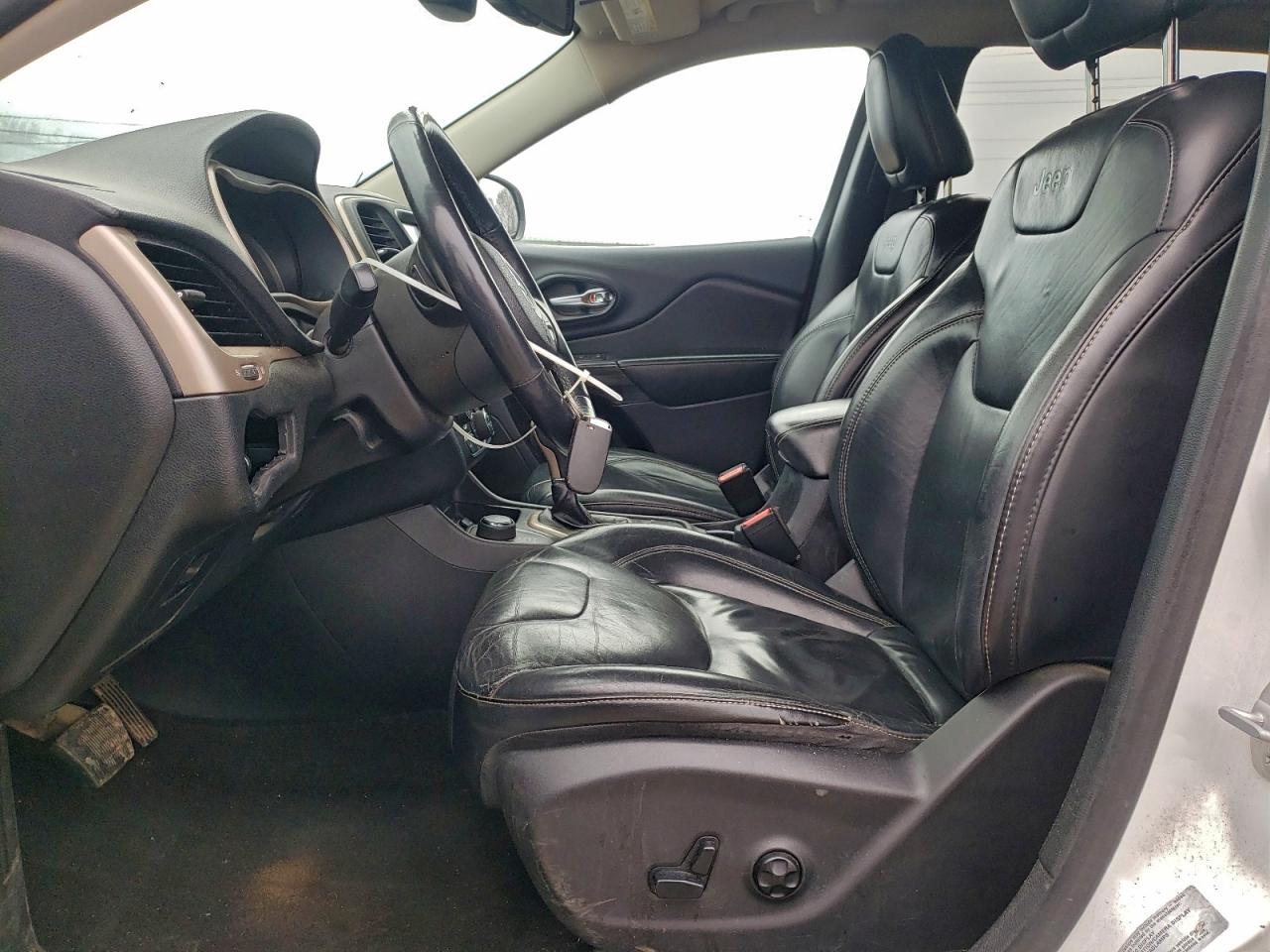 2016 JEEP CHEROKEE LIMITED photo 7