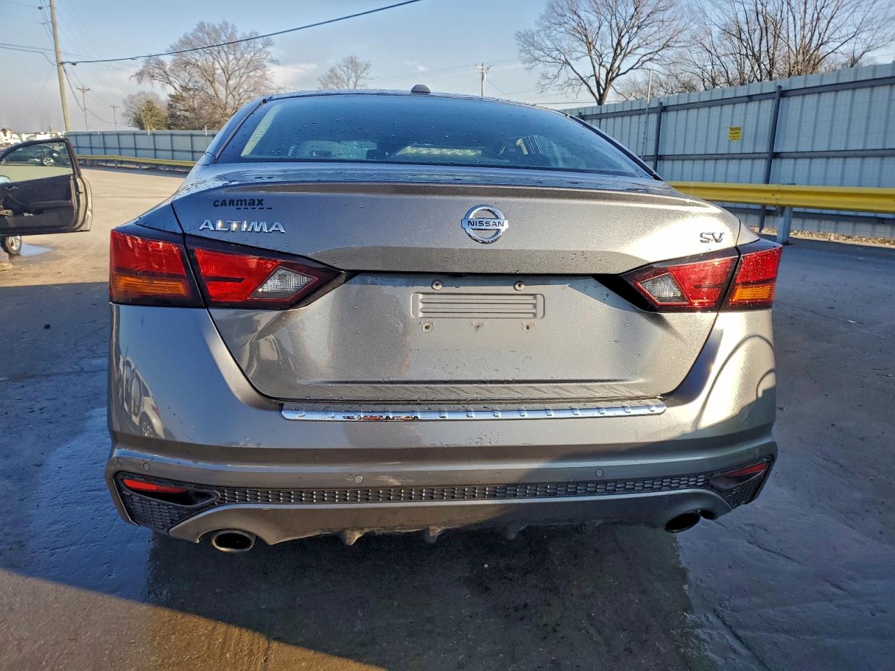 2019 NISSAN ALTIMA SV photo 6