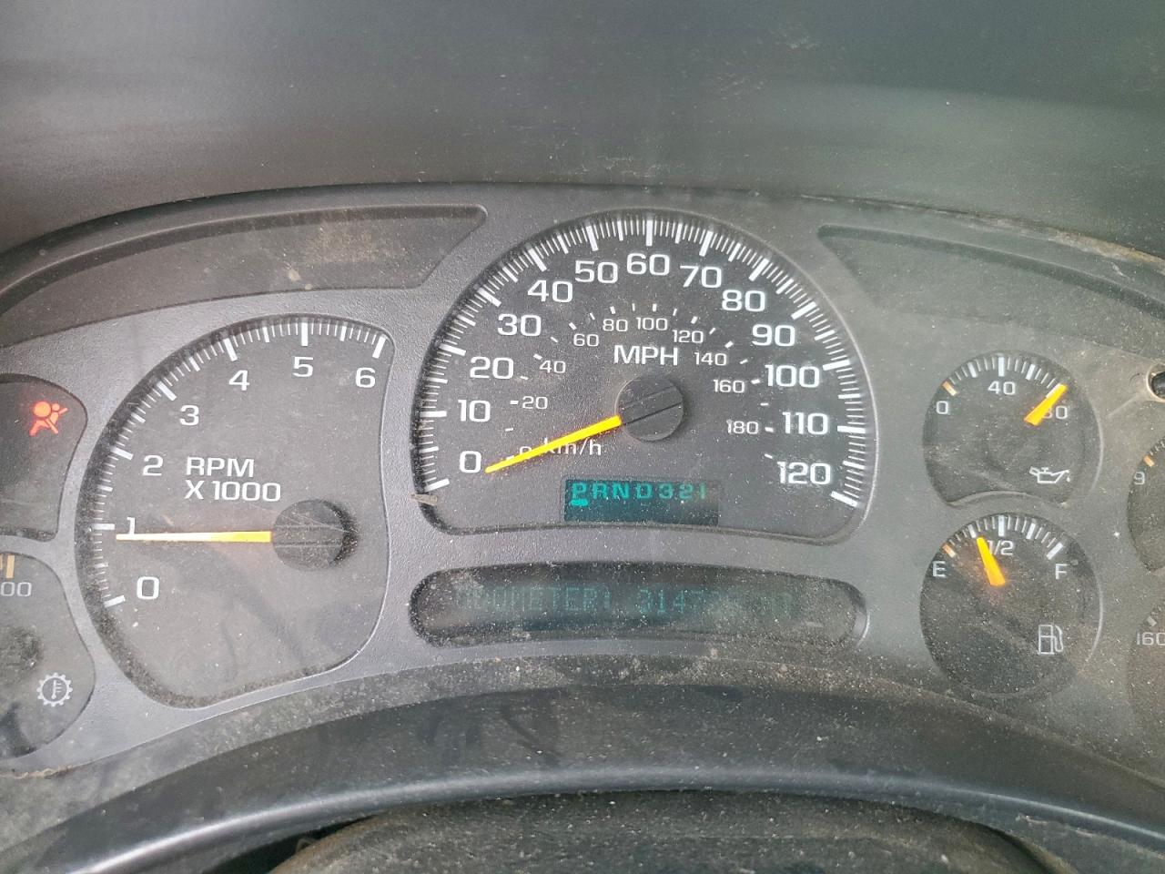 2004 CHEVROLET SILVERADO C2500 HEAVY DUTY photo 9