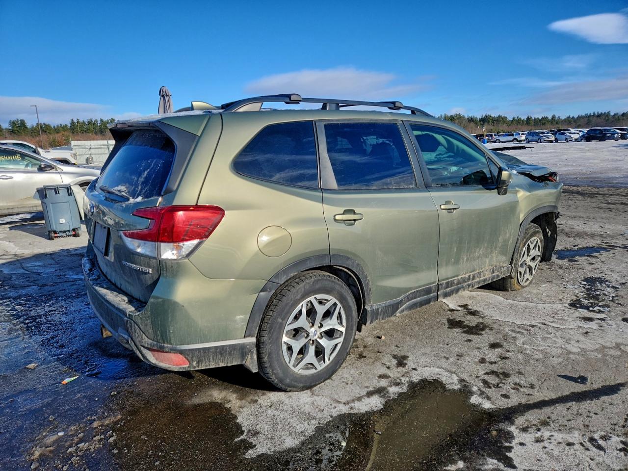 2020 SUBARU FORESTER PREMIUM photo 3