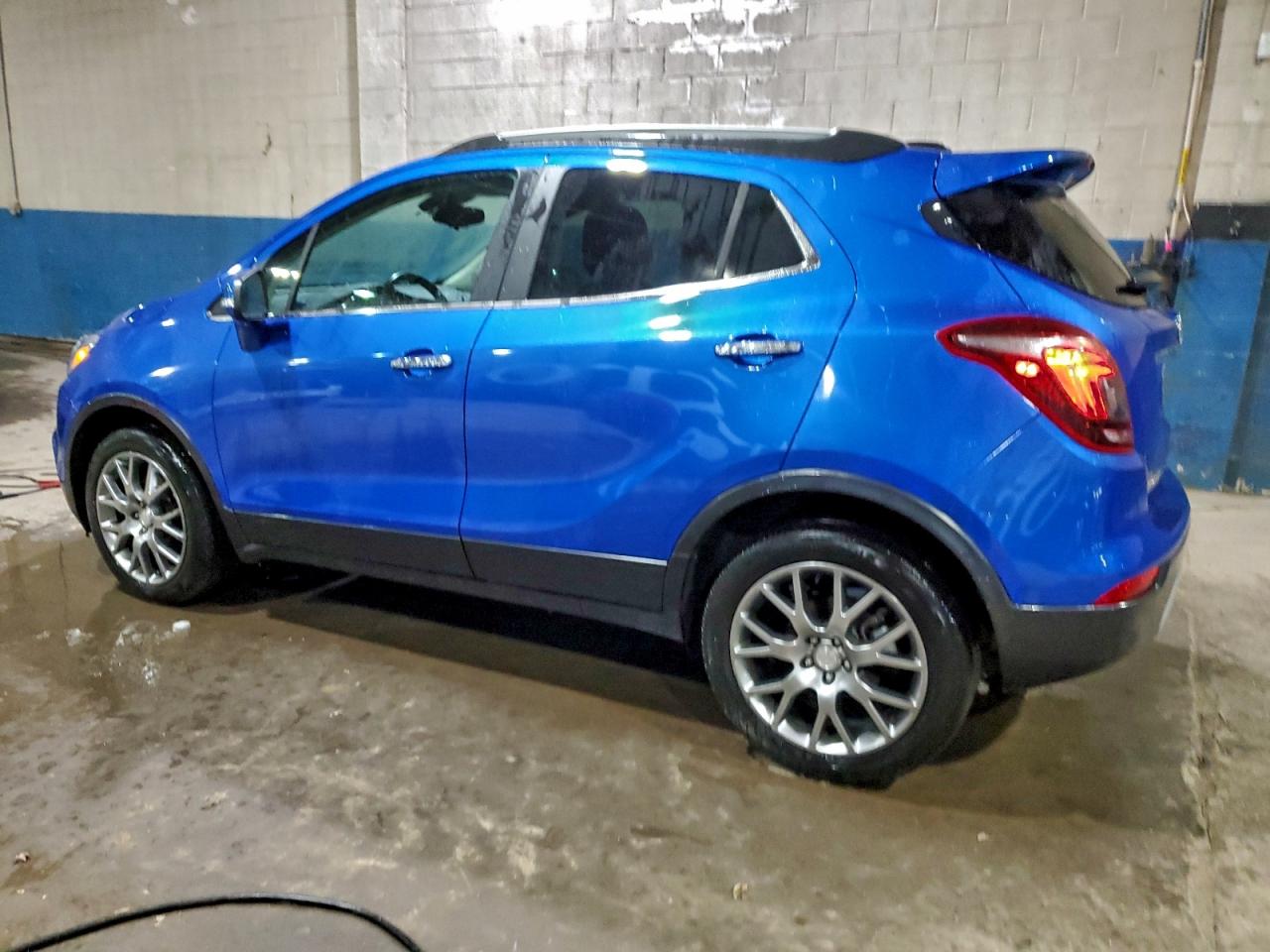 2018 BUICK ENCORE SPORT TOURING photo 2