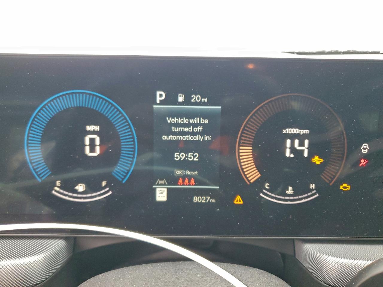 2025 HYUNDAI SONATA SEL photo 9