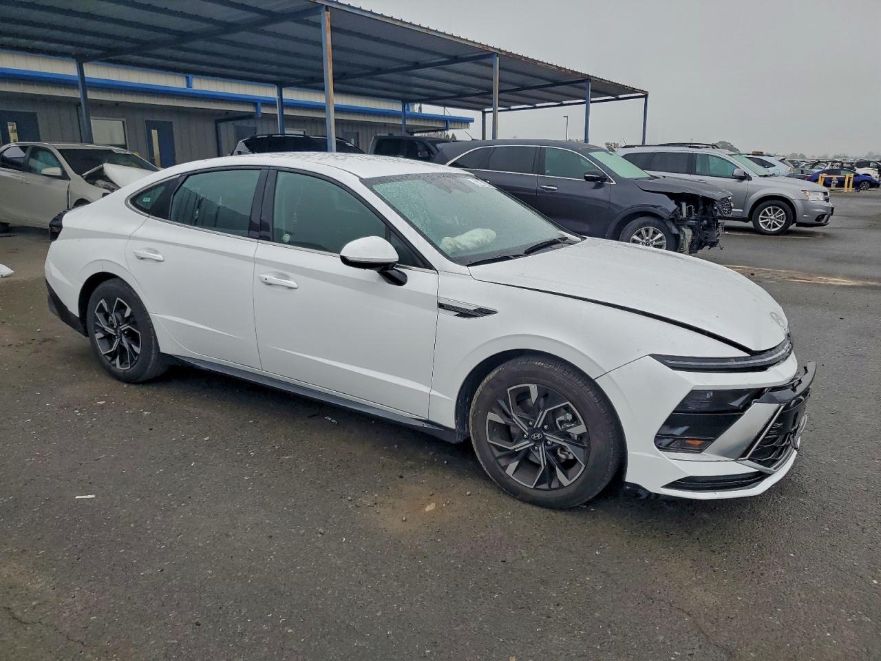 2025 HYUNDAI SONATA SEL photo 4