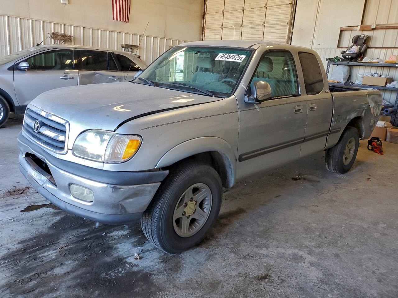 2000 TOYOTA TUNDRA