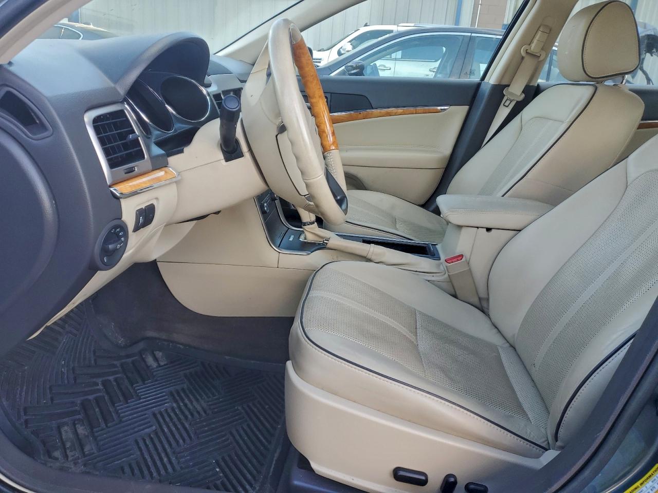 2012 LINCOLN MKZ photo 7