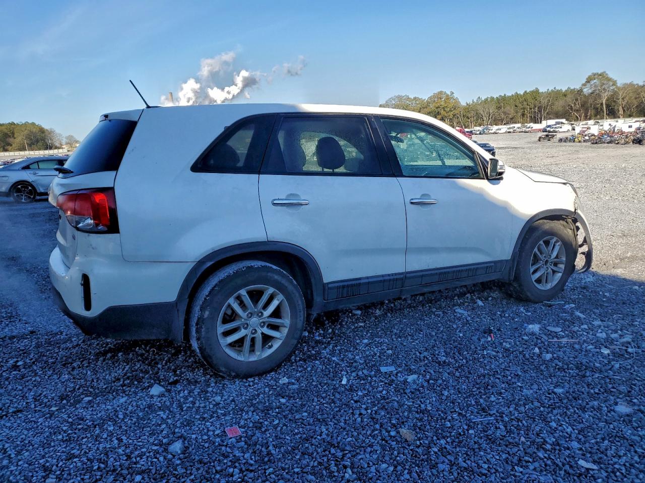 2014 KIA SORENTO LX photo 3