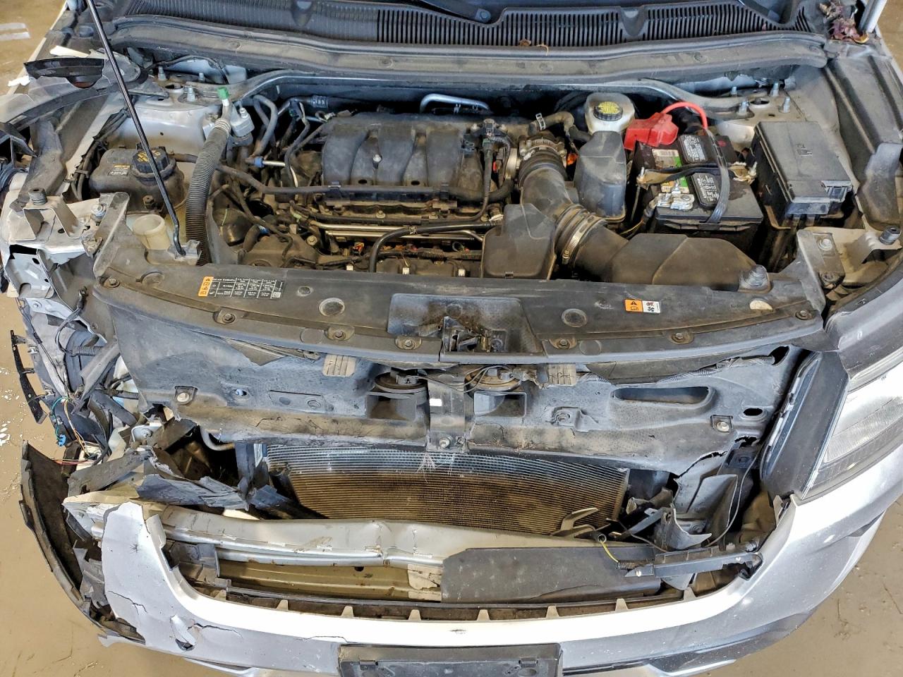 2018 FORD EXPLORER XLT photo 12