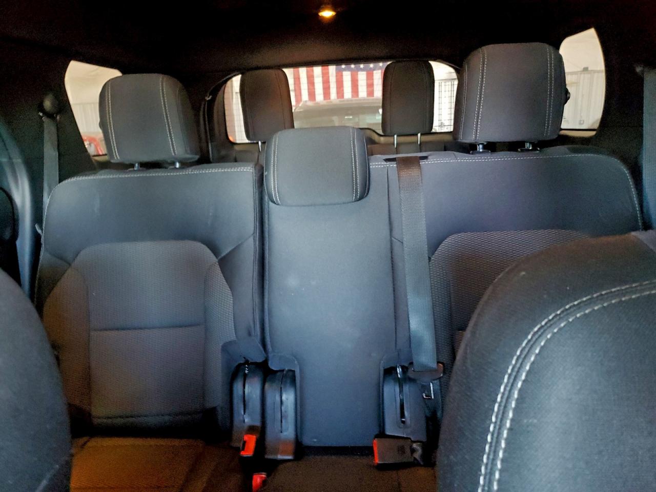 2018 FORD EXPLORER XLT photo 10
