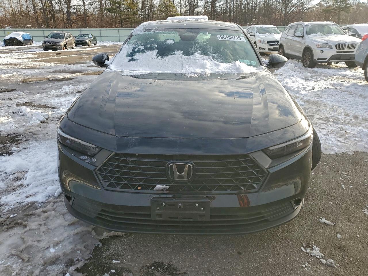 2024 HONDA ACCORD EX photo 5