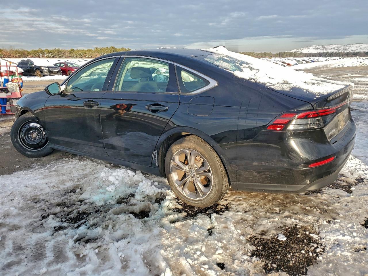 2024 HONDA ACCORD EX photo 2