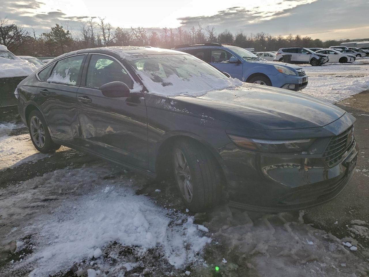 2024 HONDA ACCORD EX photo 4