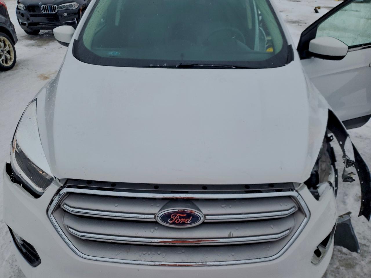 2018 FORD ESCAPE SE photo 12