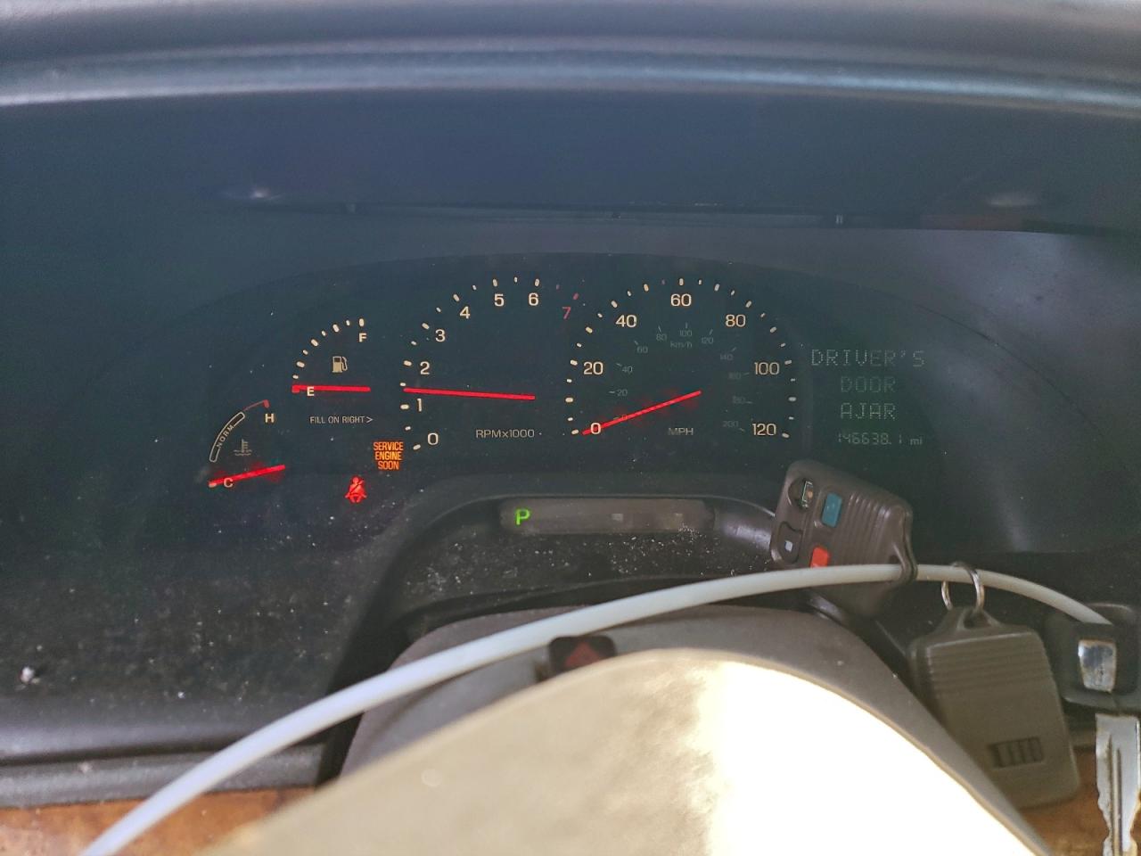 2000 LINCOLN CONTINENTAL photo 9