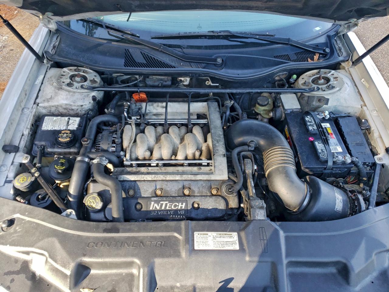 2000 LINCOLN CONTINENTAL photo 11