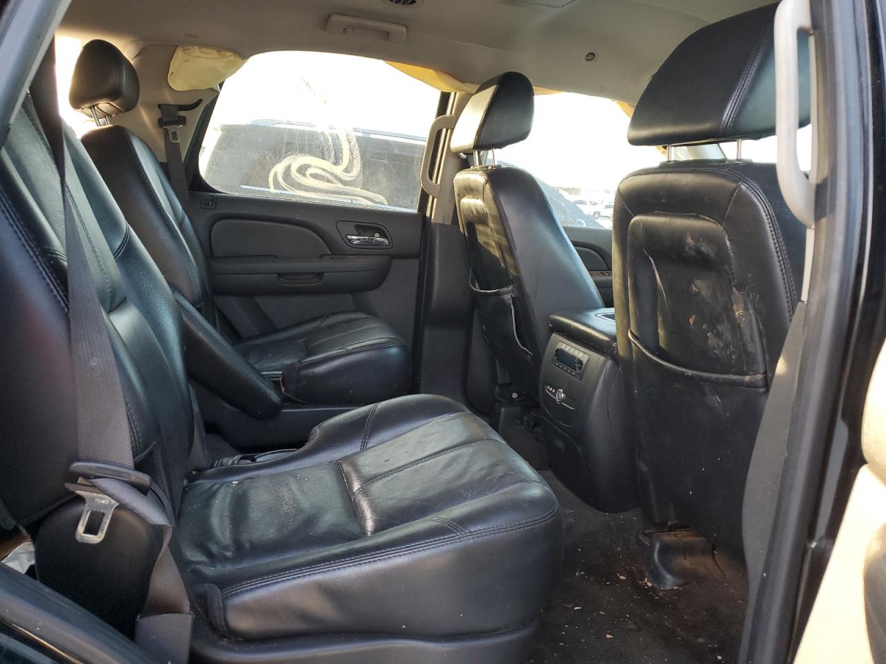 2007 CHEVROLET TAHOE C1500 photo 19