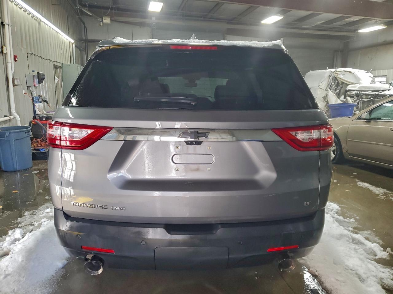 2019 CHEVROLET TRAVERSE LT photo 6