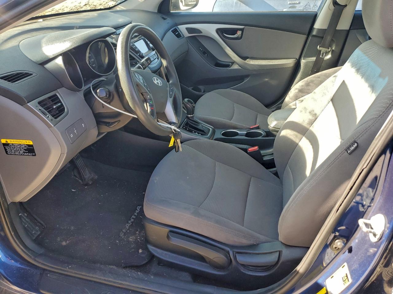 2015 HYUNDAI ELANTRA SE photo 13