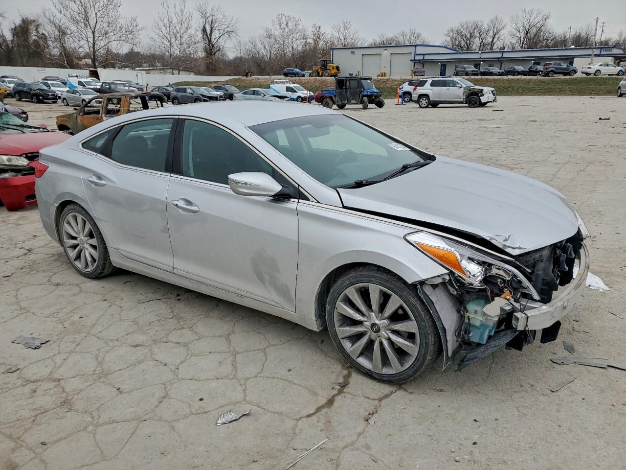 2012 HYUNDAI AZERA GLS photo 4
