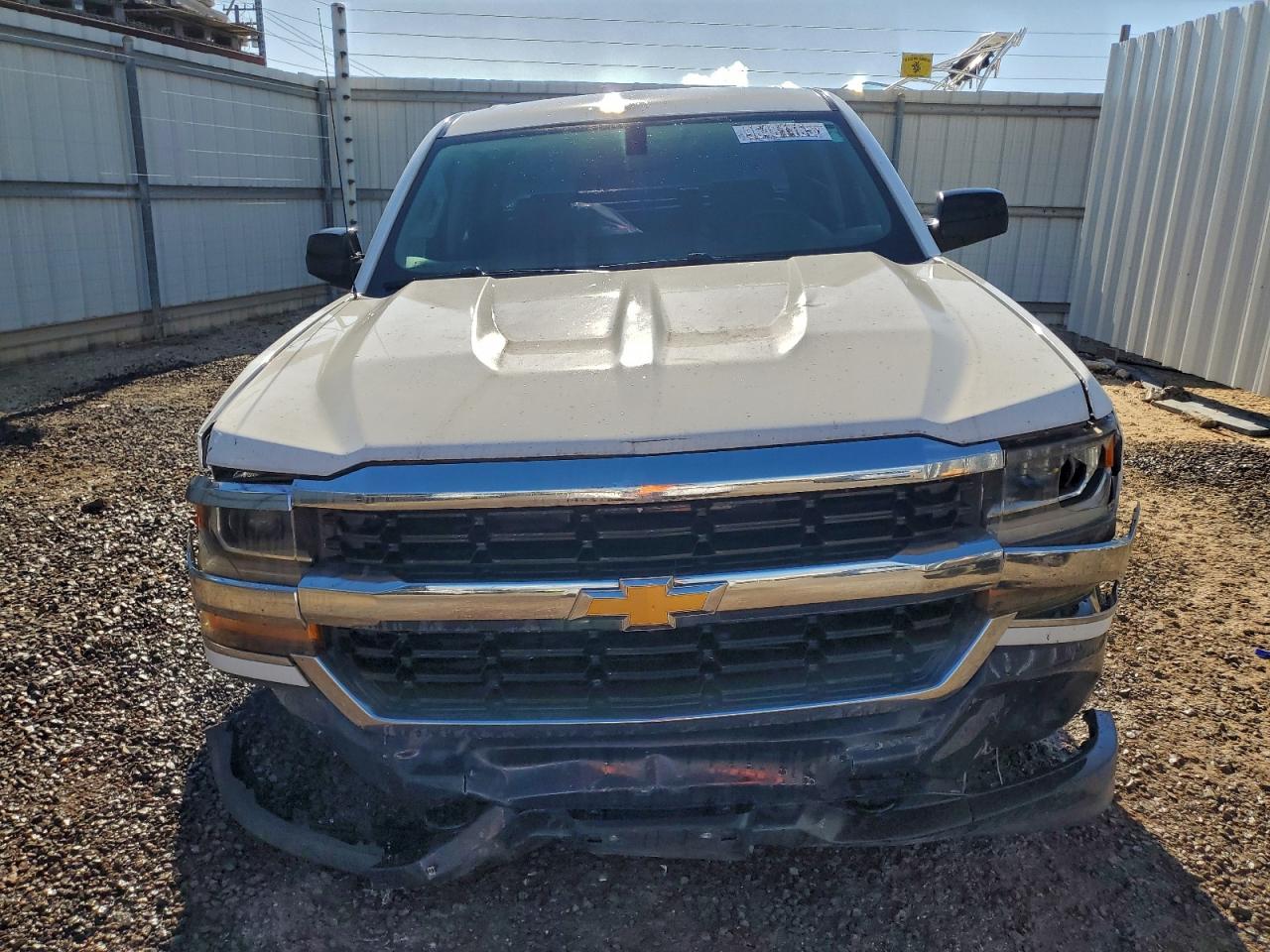 2018 CHEVROLET SILVERADO C1500 photo 5