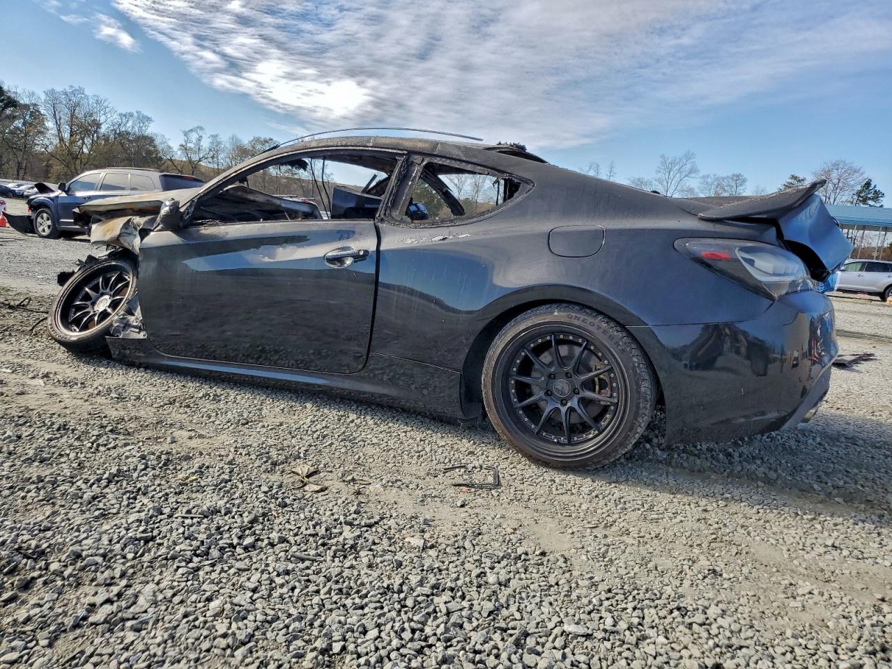 2010 HYUNDAI GENESIS COUPE 3.8L photo 2