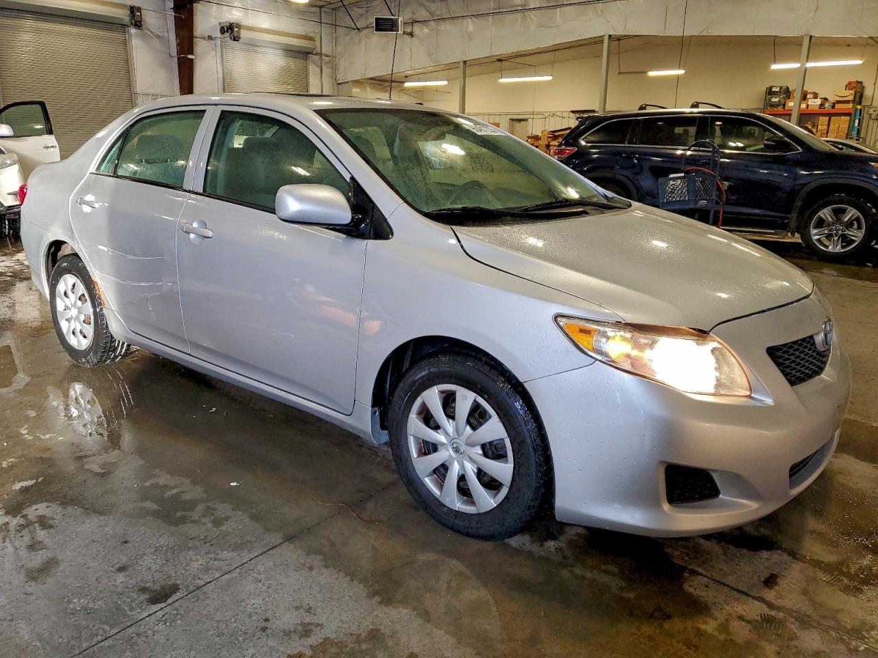 2010 TOYOTA COROLLA photo 4