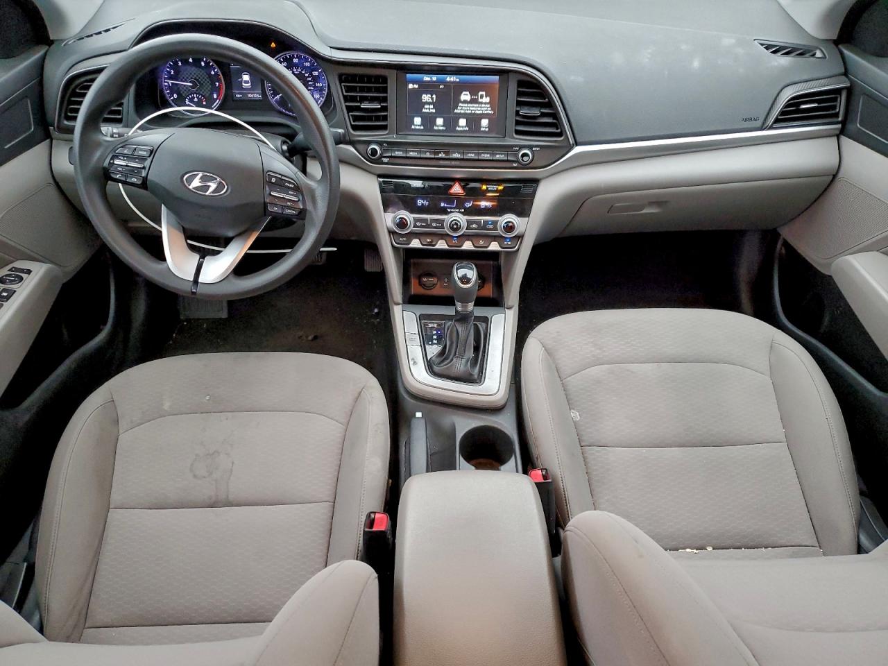 2020 HYUNDAI ELANTRA photo 8