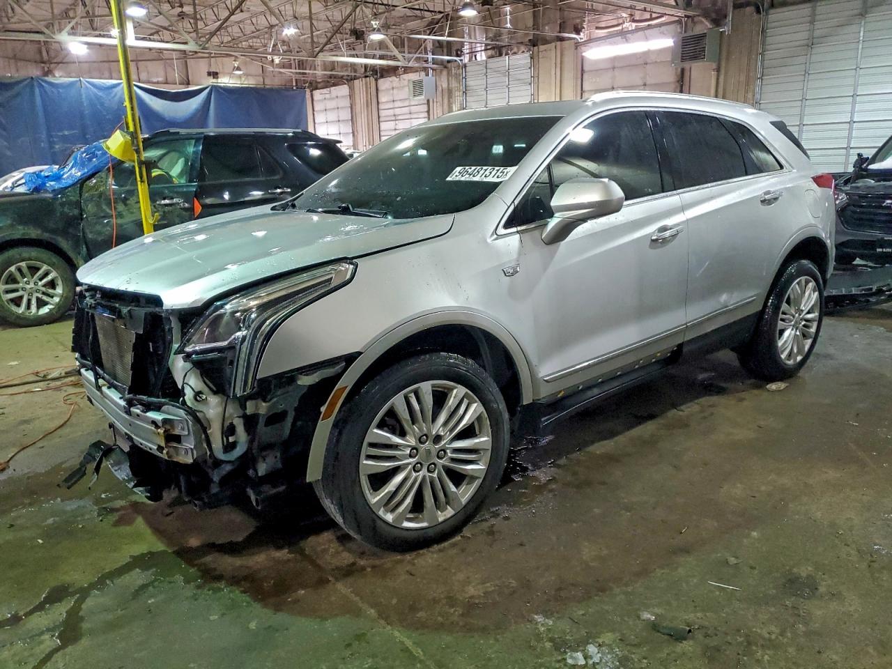 2017 CADILLAC XT5