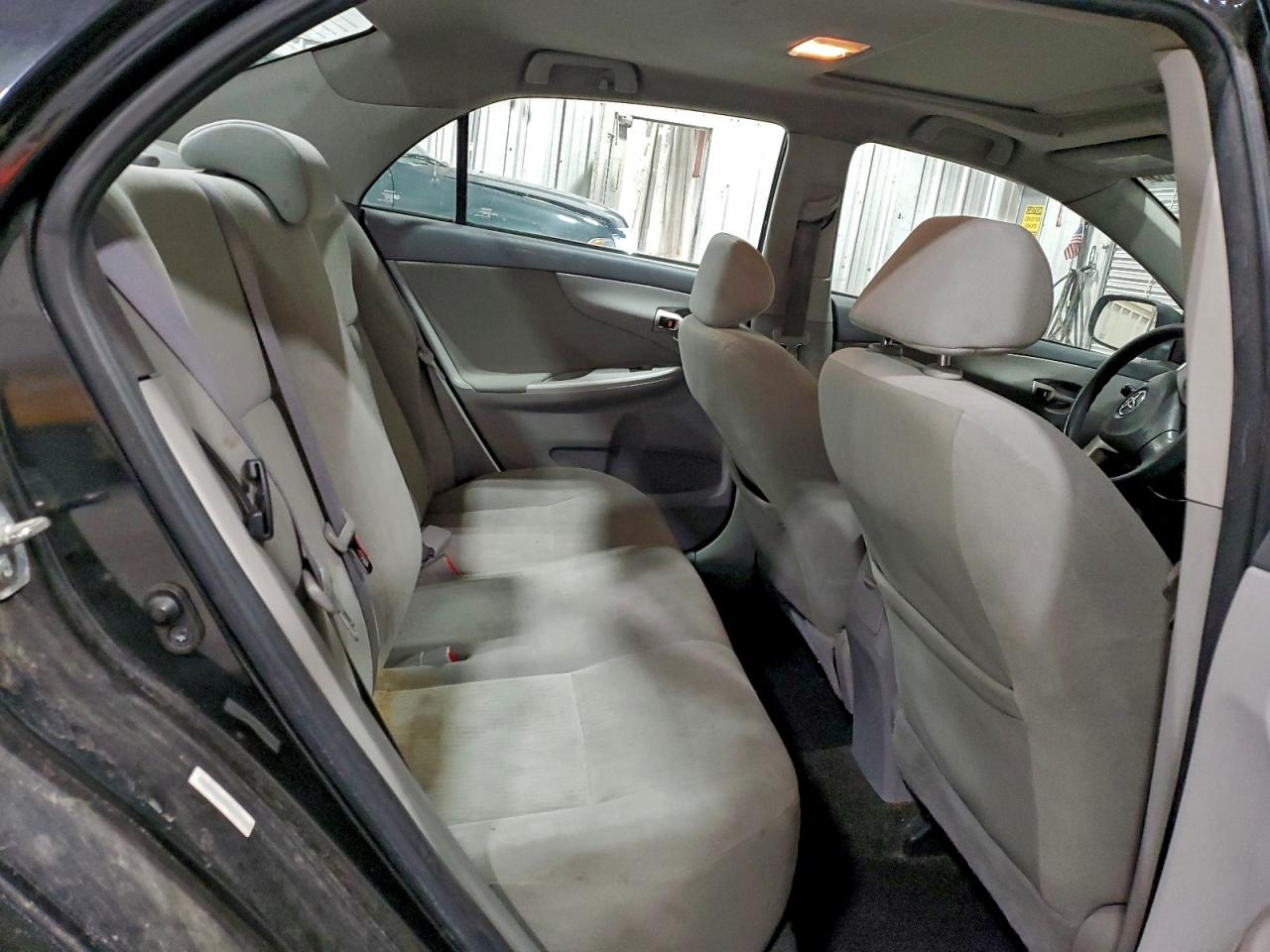 2010 TOYOTA COROLLA BASE photo 10